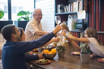 How Qatar Family Businesses Can Support Franchise Development